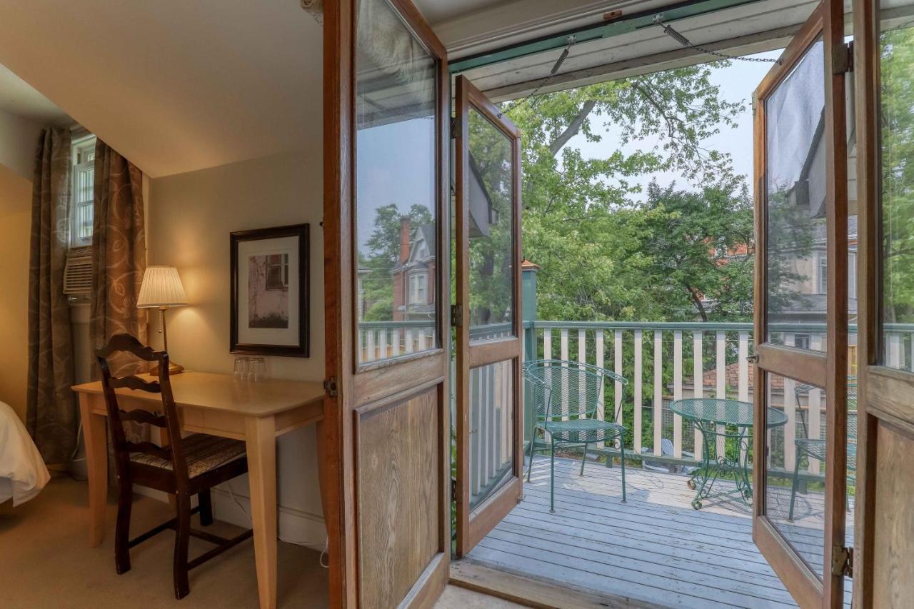 Hochelaga Inn Kingston Room photo