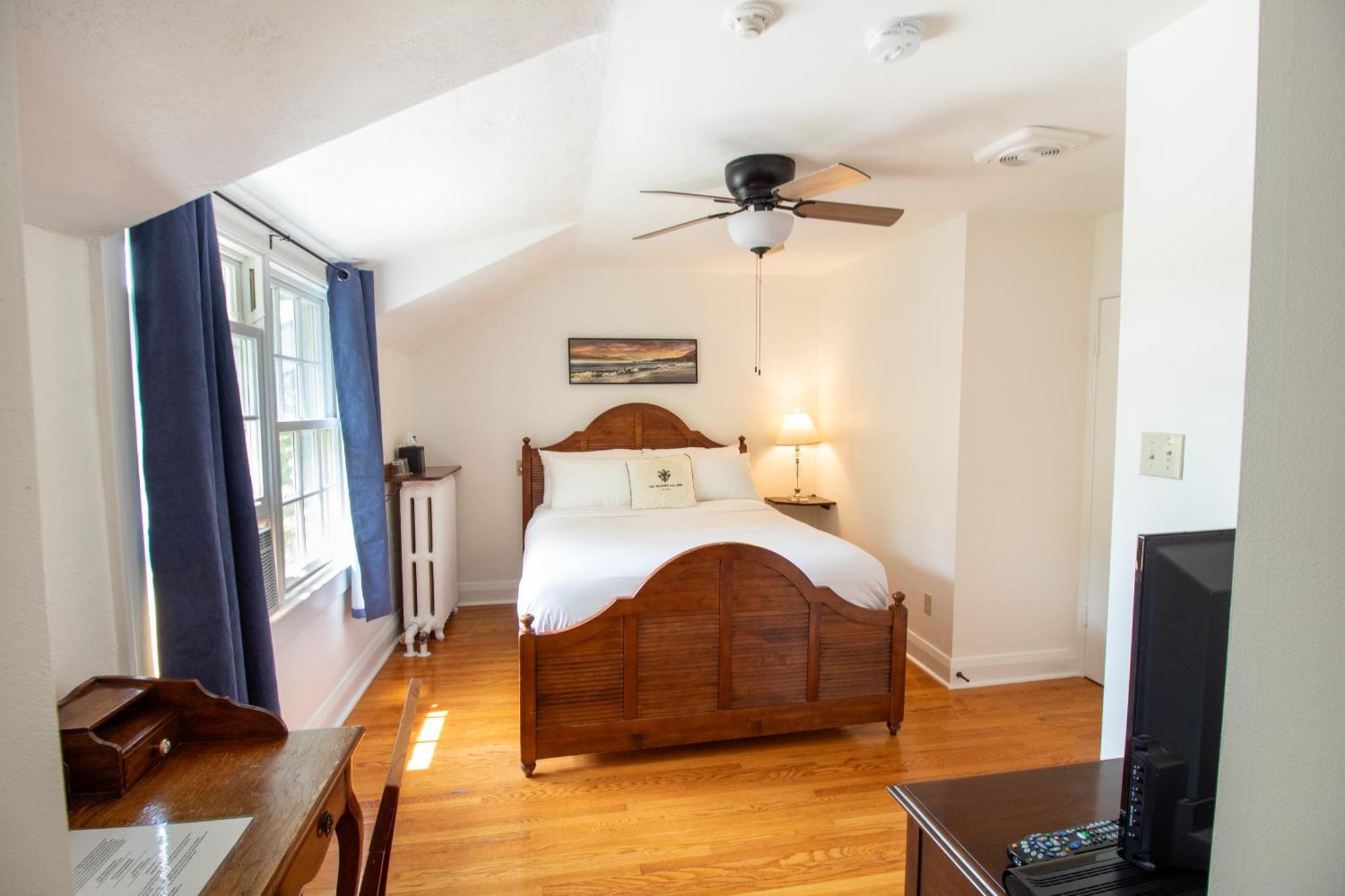 Hochelaga Inn Kingston Room photo