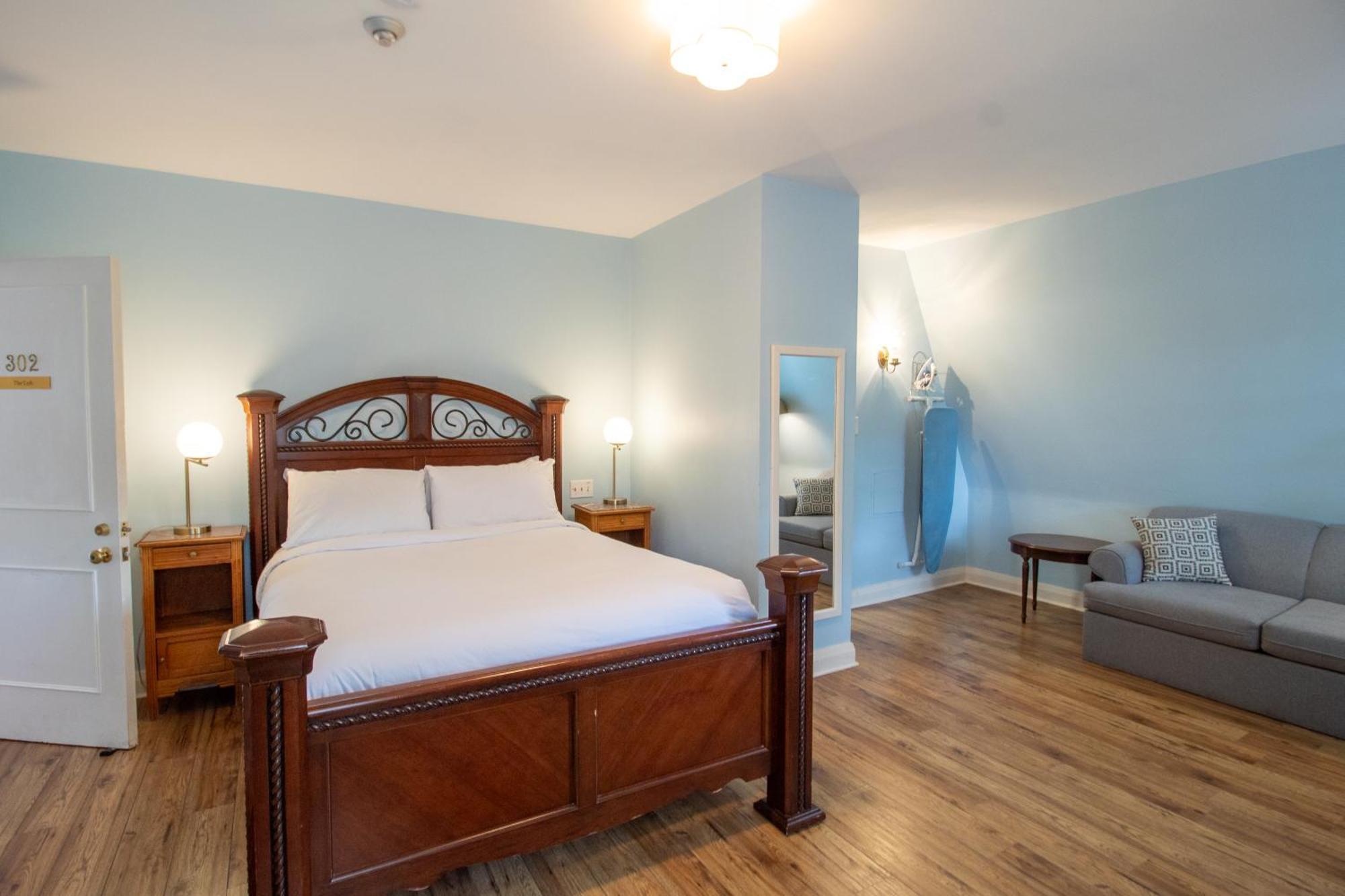 Hochelaga Inn Kingston Room photo