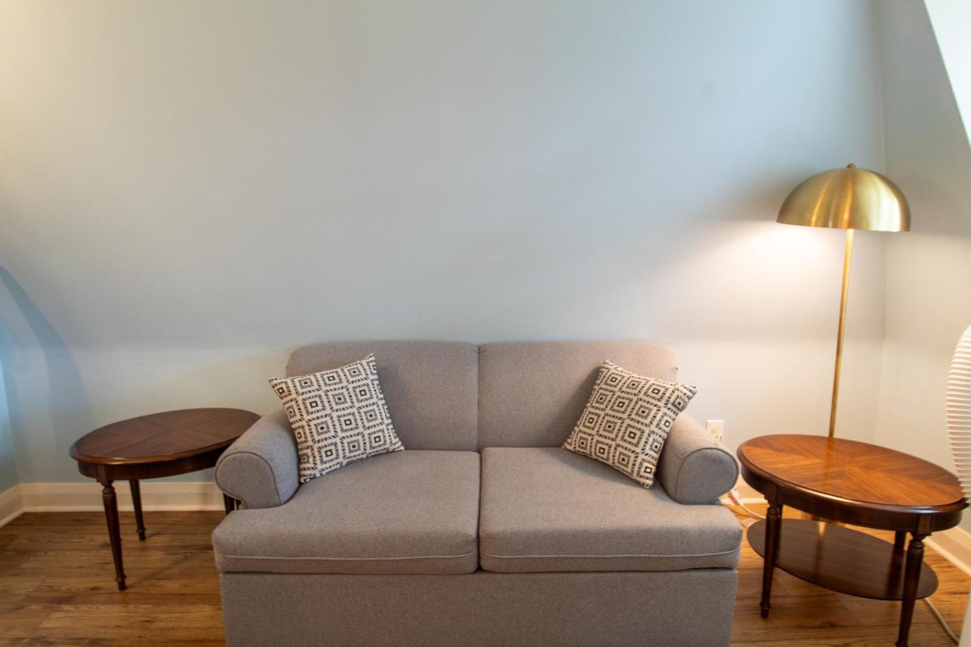 Hochelaga Inn Kingston Room photo