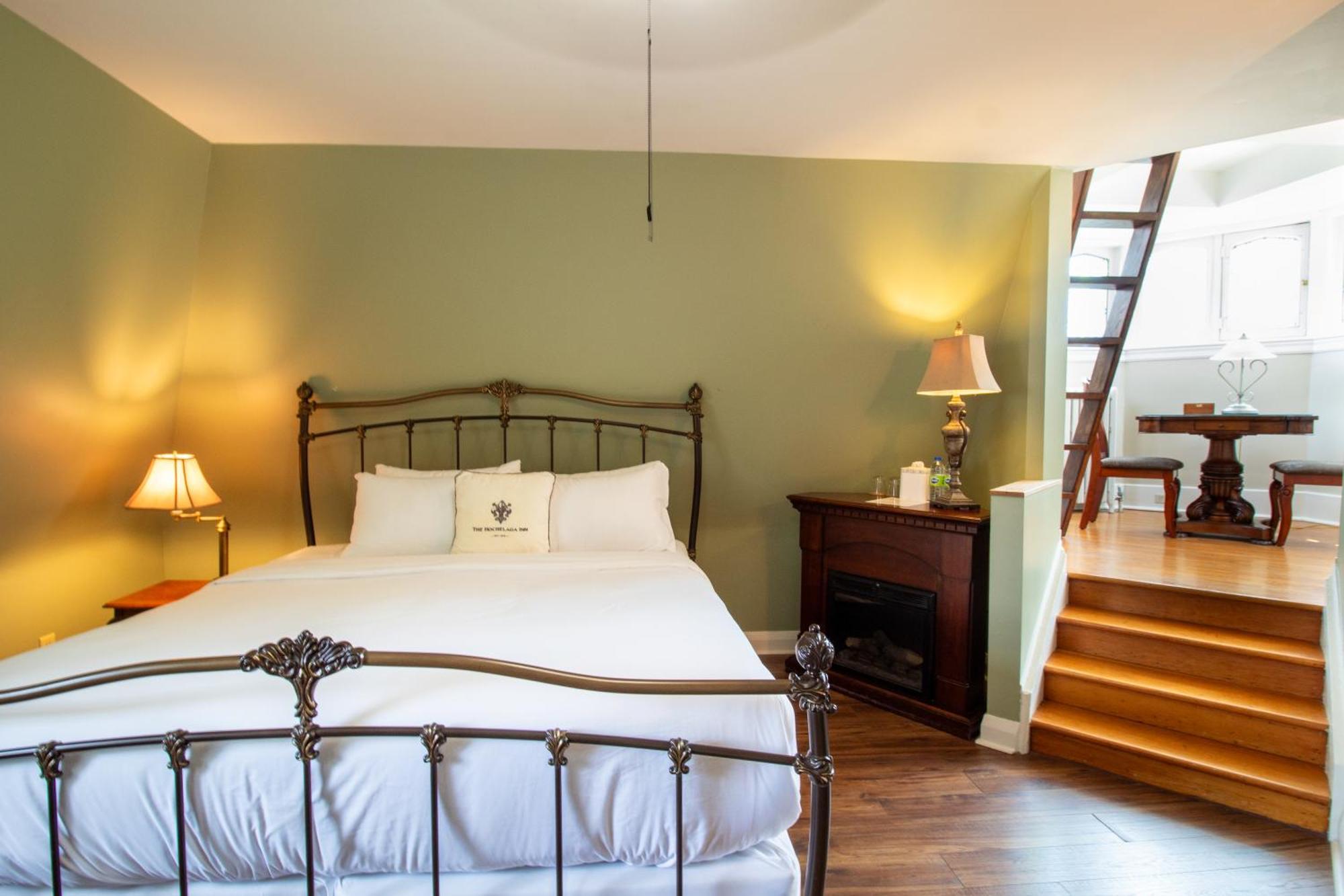 Hochelaga Inn Kingston Room photo