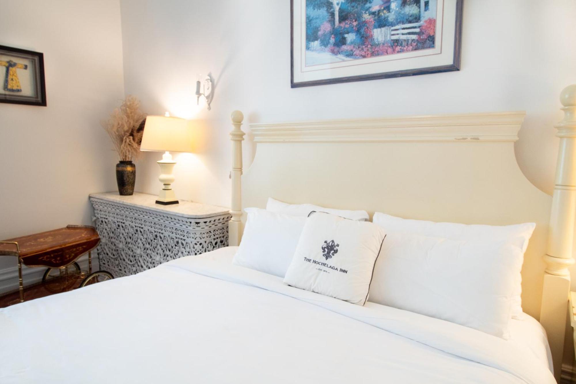 Hochelaga Inn Kingston Room photo