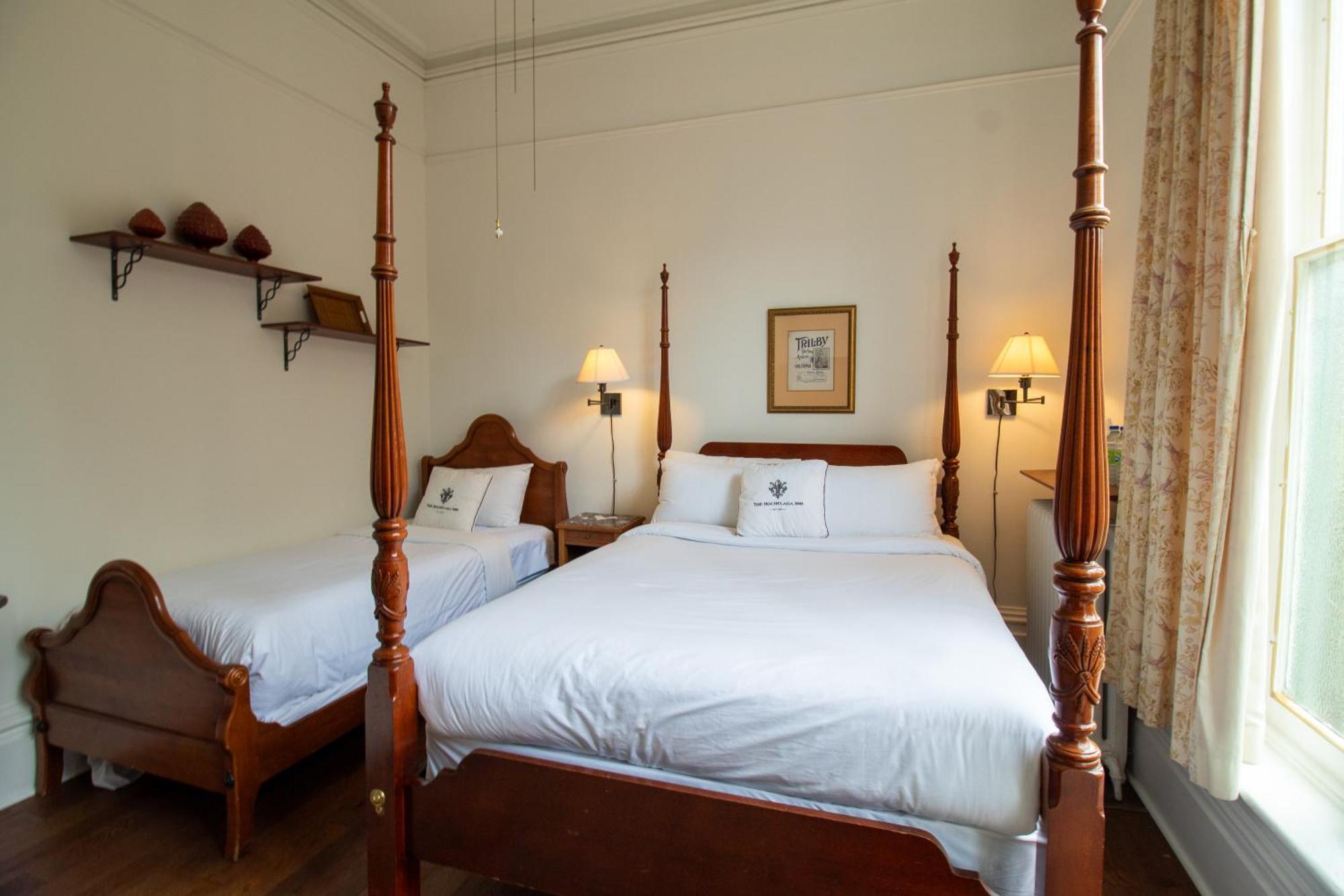 Hochelaga Inn Kingston Room photo